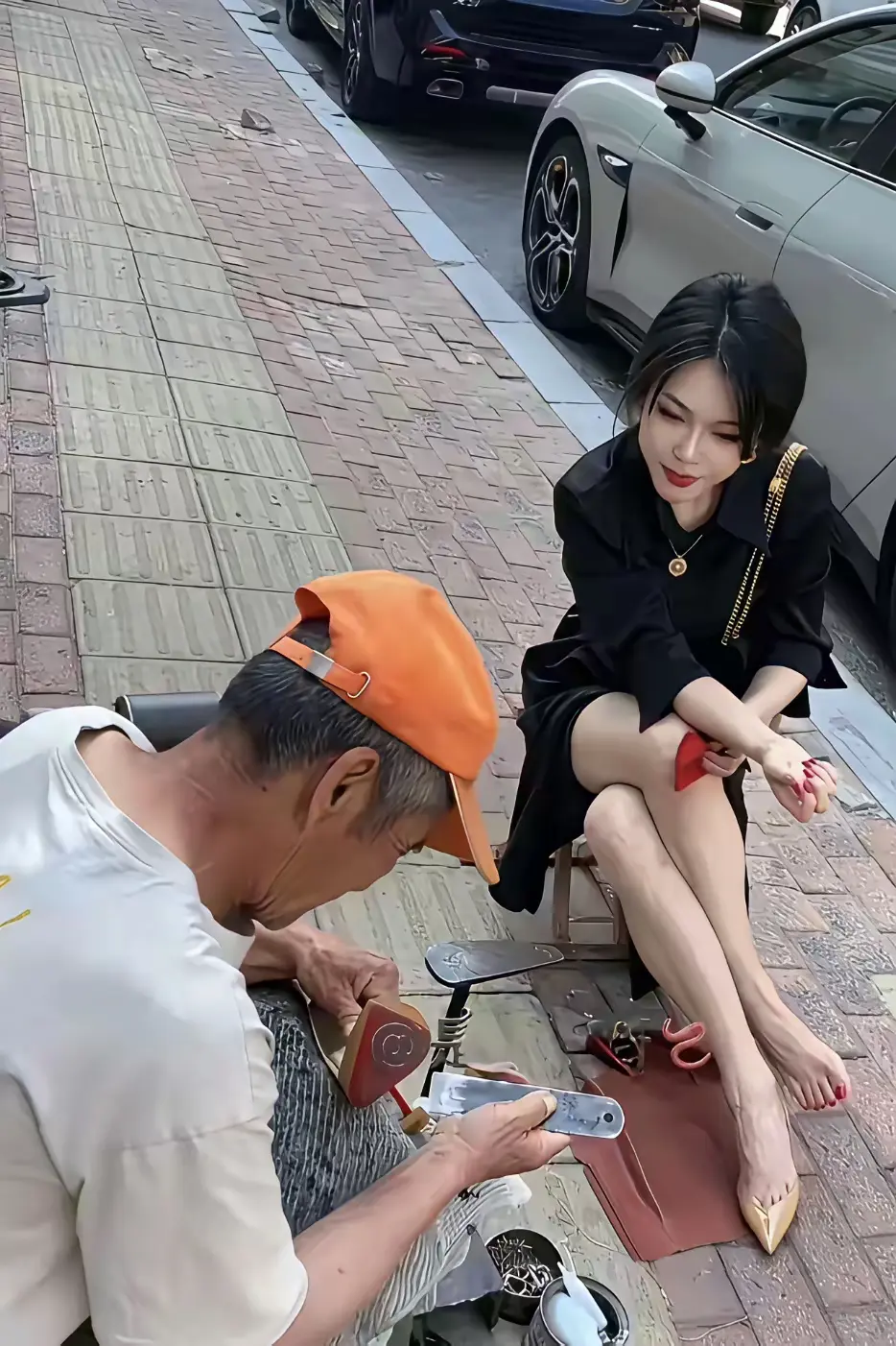 大爷太可怜了，大夏天的别被千晕了