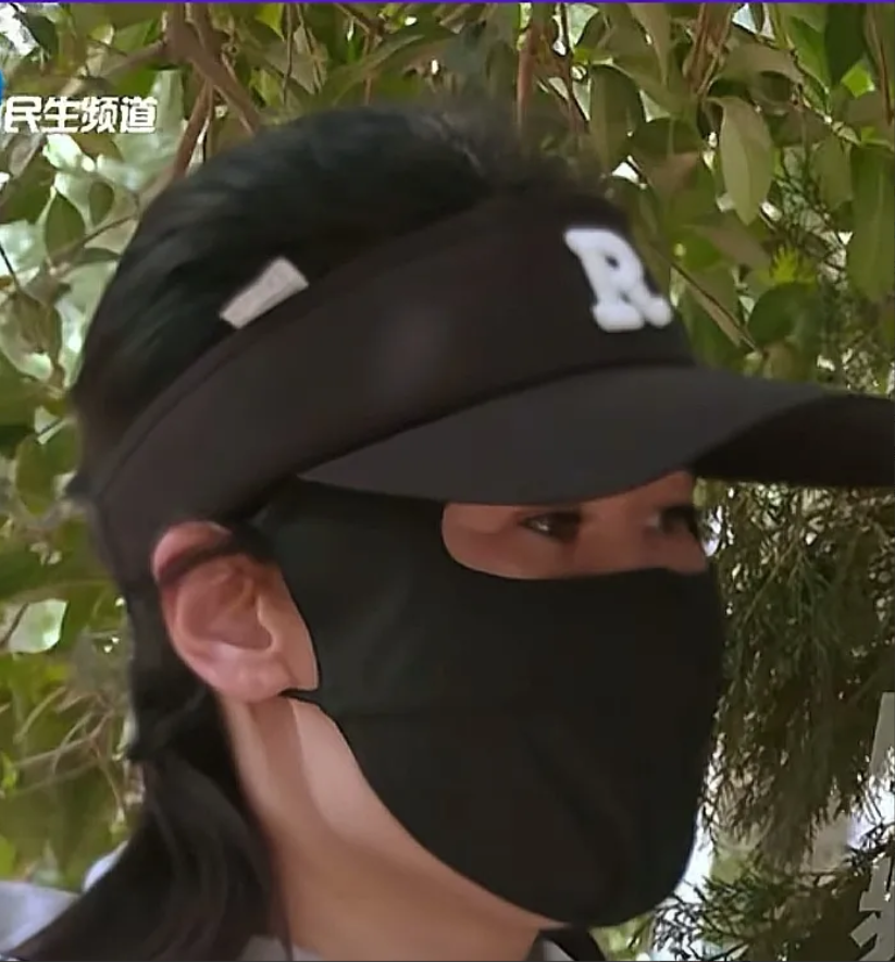 一位女士认识男友4天就送她宝马，让女儿背10万元贷款
“当时感觉他怪好，刚认识4