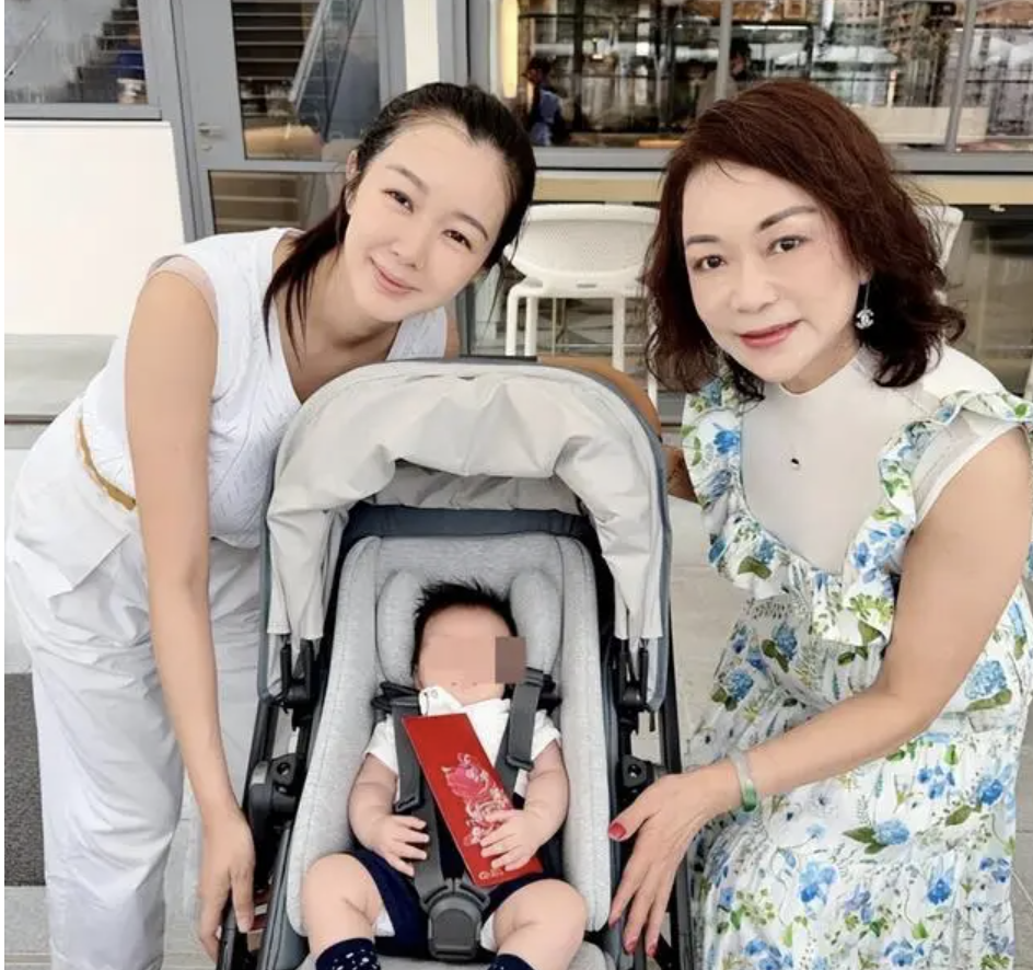 麦明诗产后首露面：否认设局，拒子拍广告