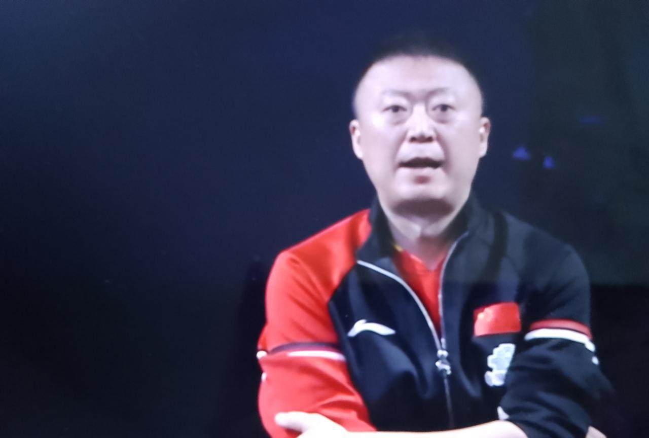 马琳不去亚锦赛，指导女团的大概率是秦志戬和邱贻可。
#万能生活指南# 
就冲马琳