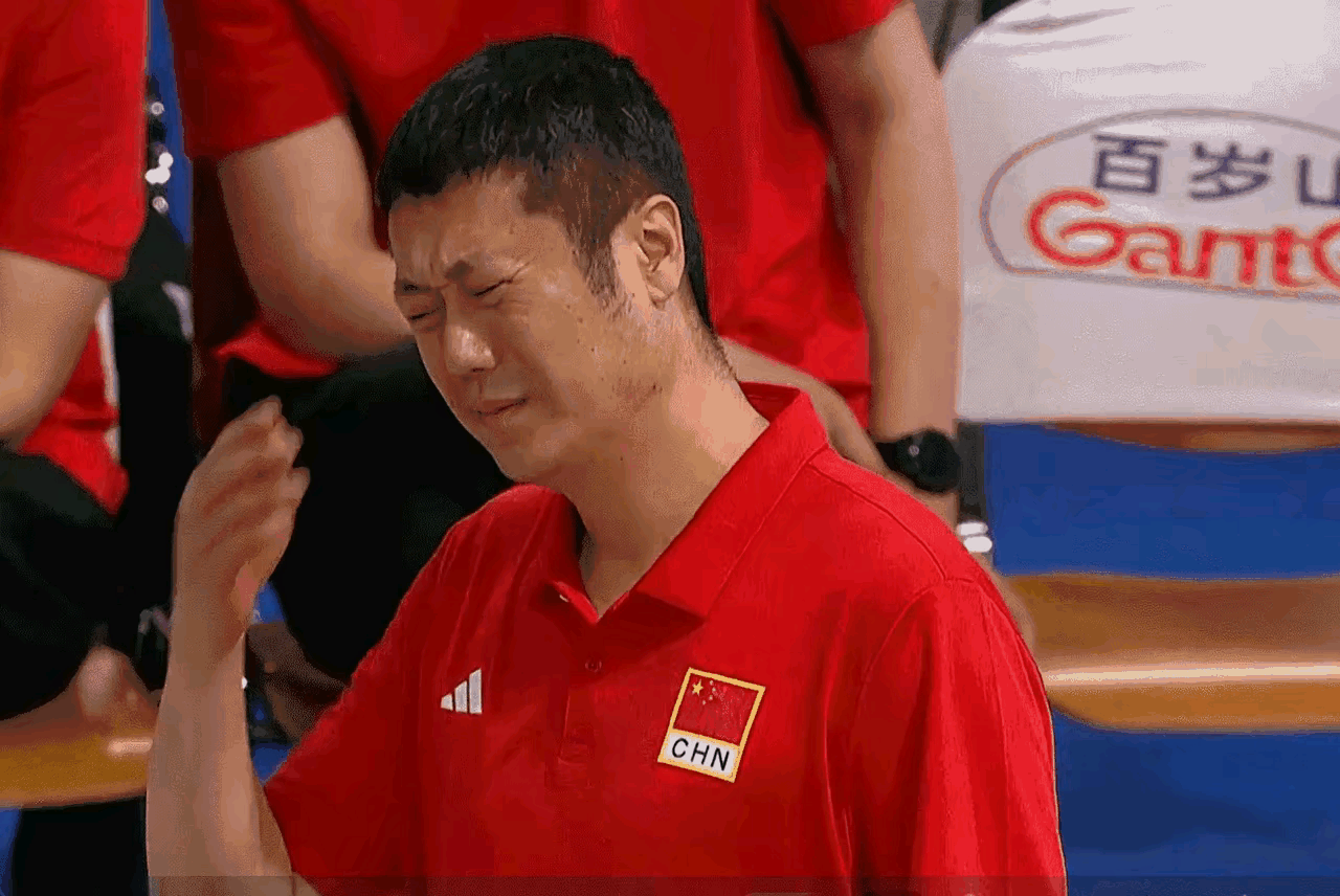 鱼和熊掌是不可兼得的！
赵勇指导目的很明确，进总决赛就是想大练兵，这样难免出错
