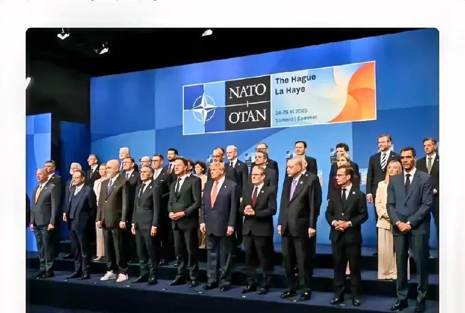 北约提高军费且将战略转向亚太，这显然是针对中国的布局，这一点是毋庸置疑的。
中国