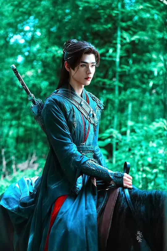  《暗河传》非常好看！非常非常好看！！谁没有看到暗河传我都会为他伤心的！！！  