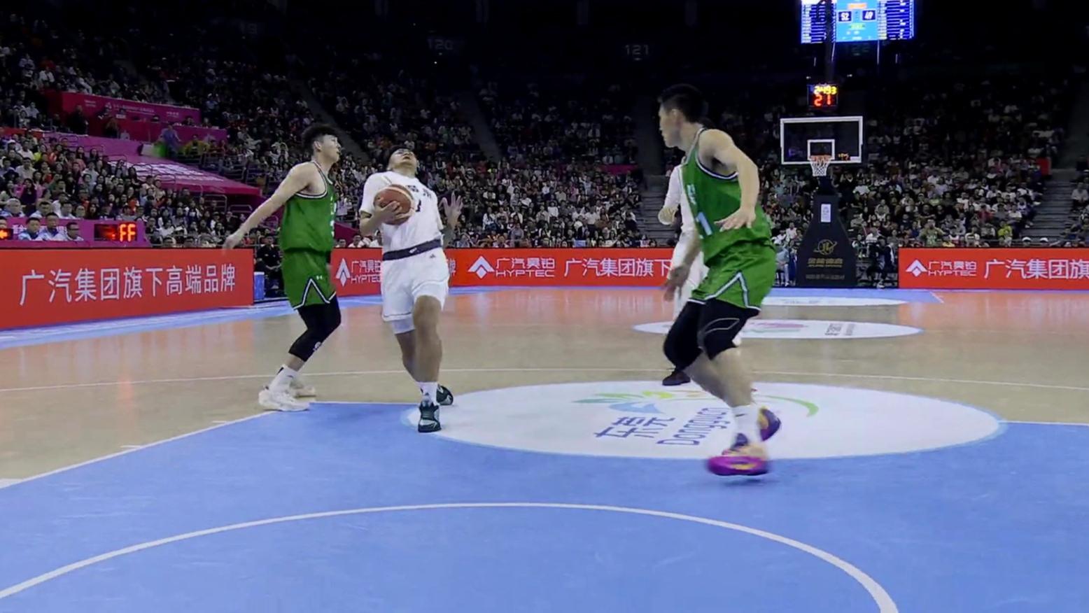 广东大胜辽宁，成功杀进全运会决赛，将战浙江，沈梓捷15+14！