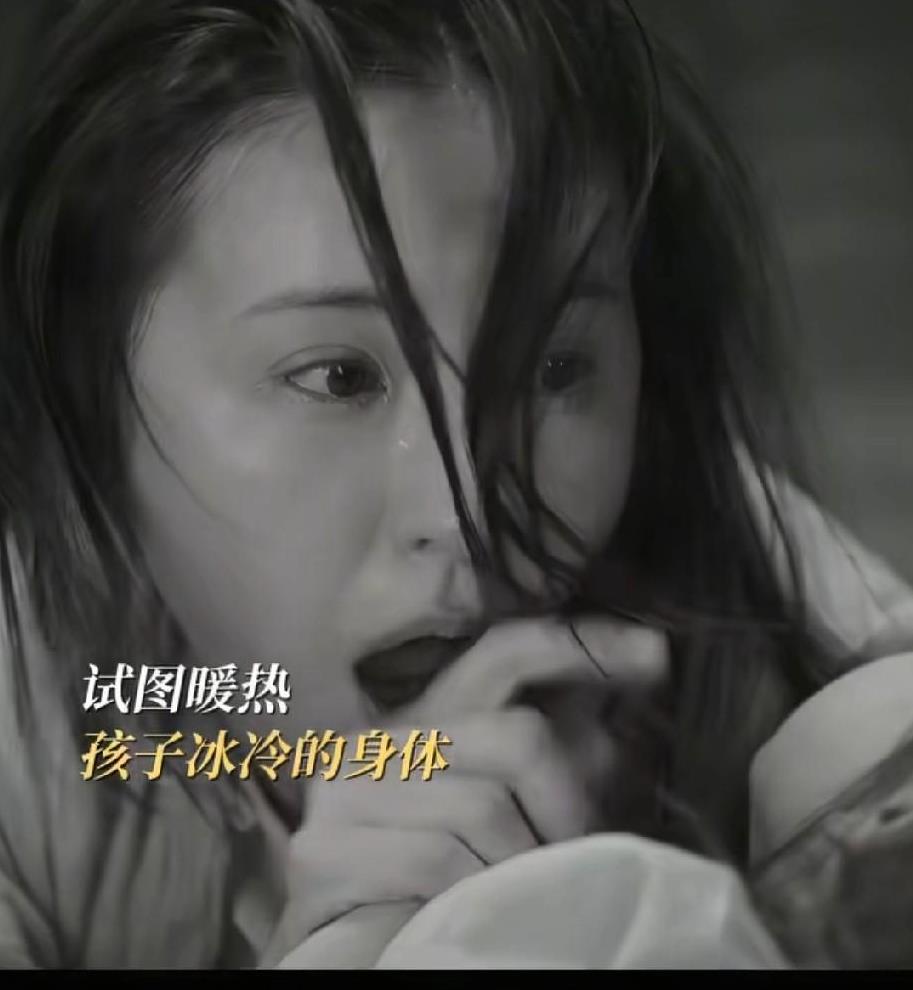 《灼灼韶华》这小叔子真不是人！一看到他乞讨回来，就知道他又作妖了。
整日游手好闲