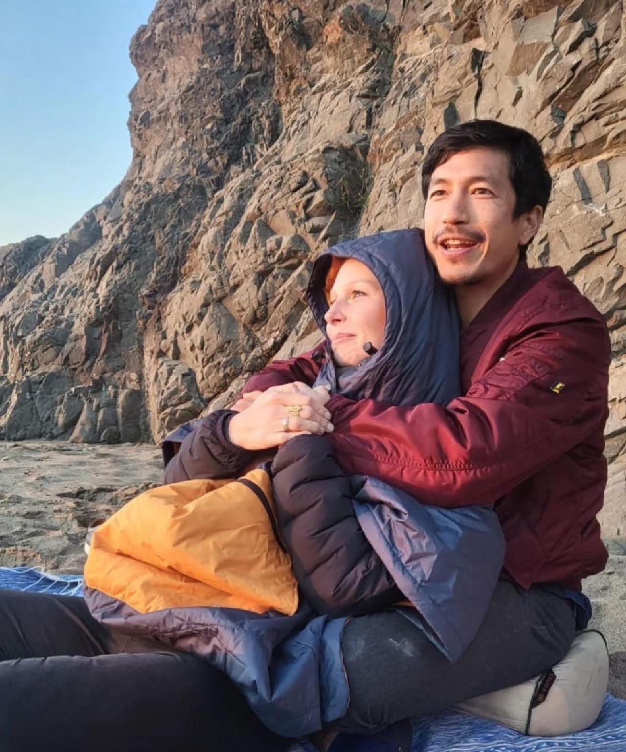 原和玉这一手算盘怕是打空了，
他也许没料到，
他妈妈郑佩佩的名号这次也不管用了。