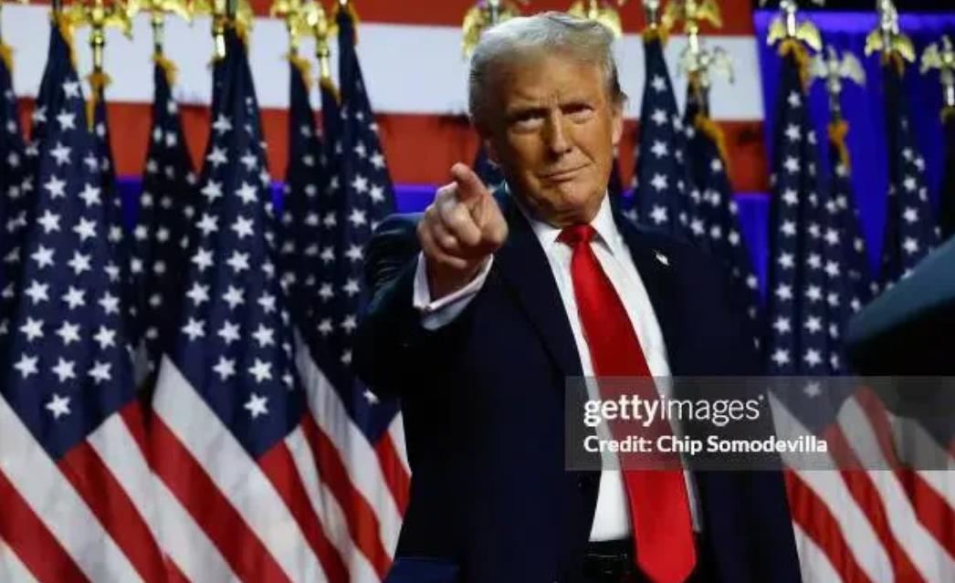 美国第1棒的总统是特朗普，美国第2棒的总统是华盛顿。NO，美国第2棒的总统是上一