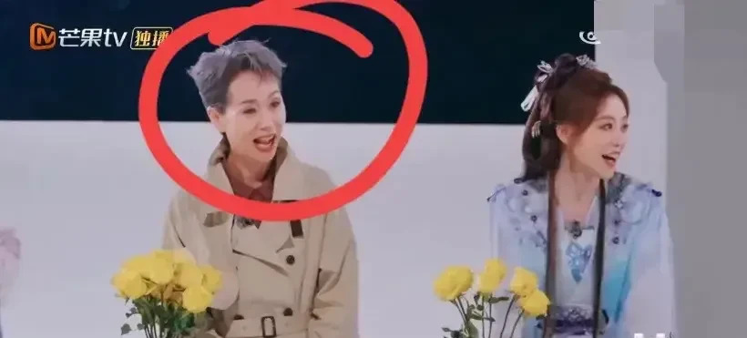 浪姐评委打分引争议











宋妍霏唱跳俱佳，惊艳全场，评委却只给了