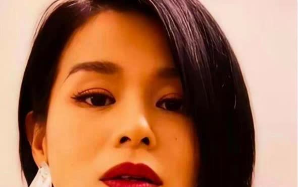 难怪杨幂离婚了，赵丽颖离婚了，杨颖离婚了，李小璐离婚了，章子怡离婚了，孙怡离婚了