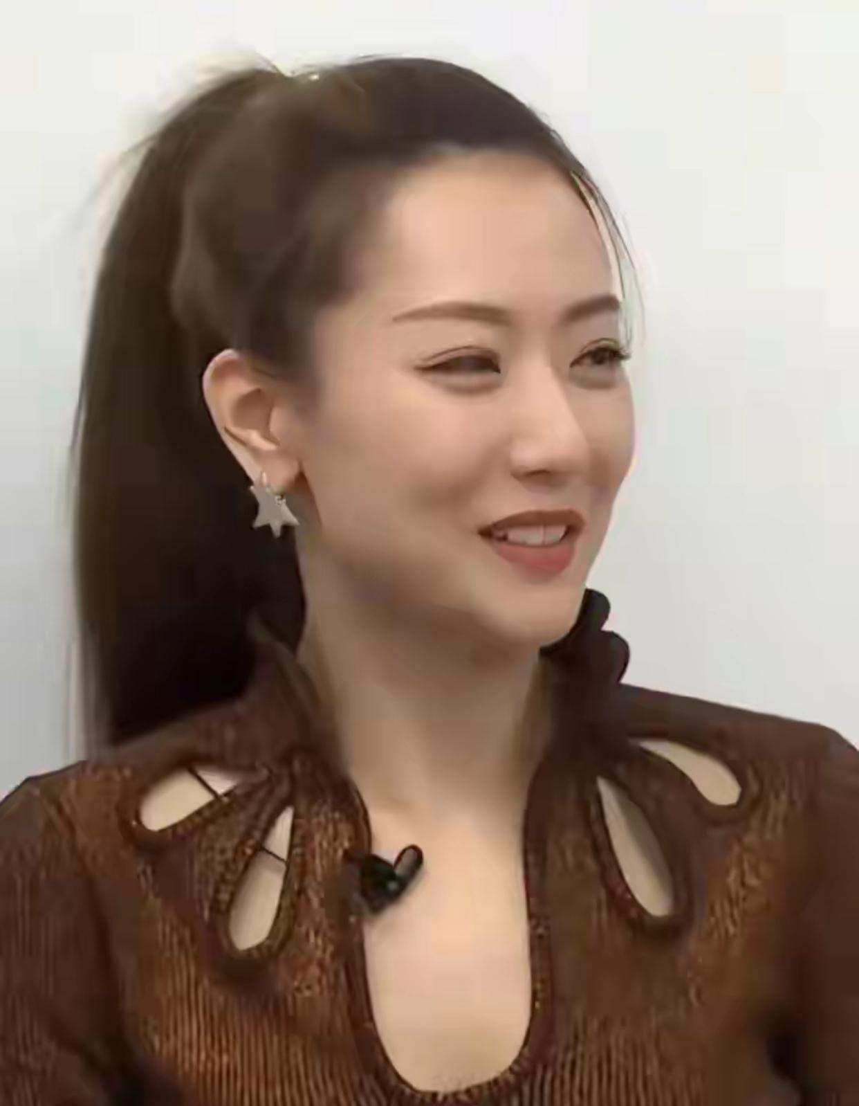 “京城四美”白冰有多牛！
她不仅人长的好看，人生履历也是特别的精彩啊，有网友说：