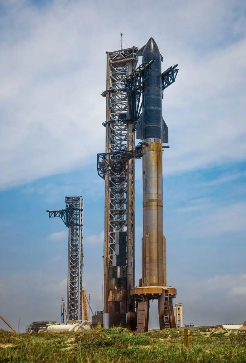 SpaceX将于北京时间明天早上7点30发射“星箭”。这是星箭的第九次发射，首次