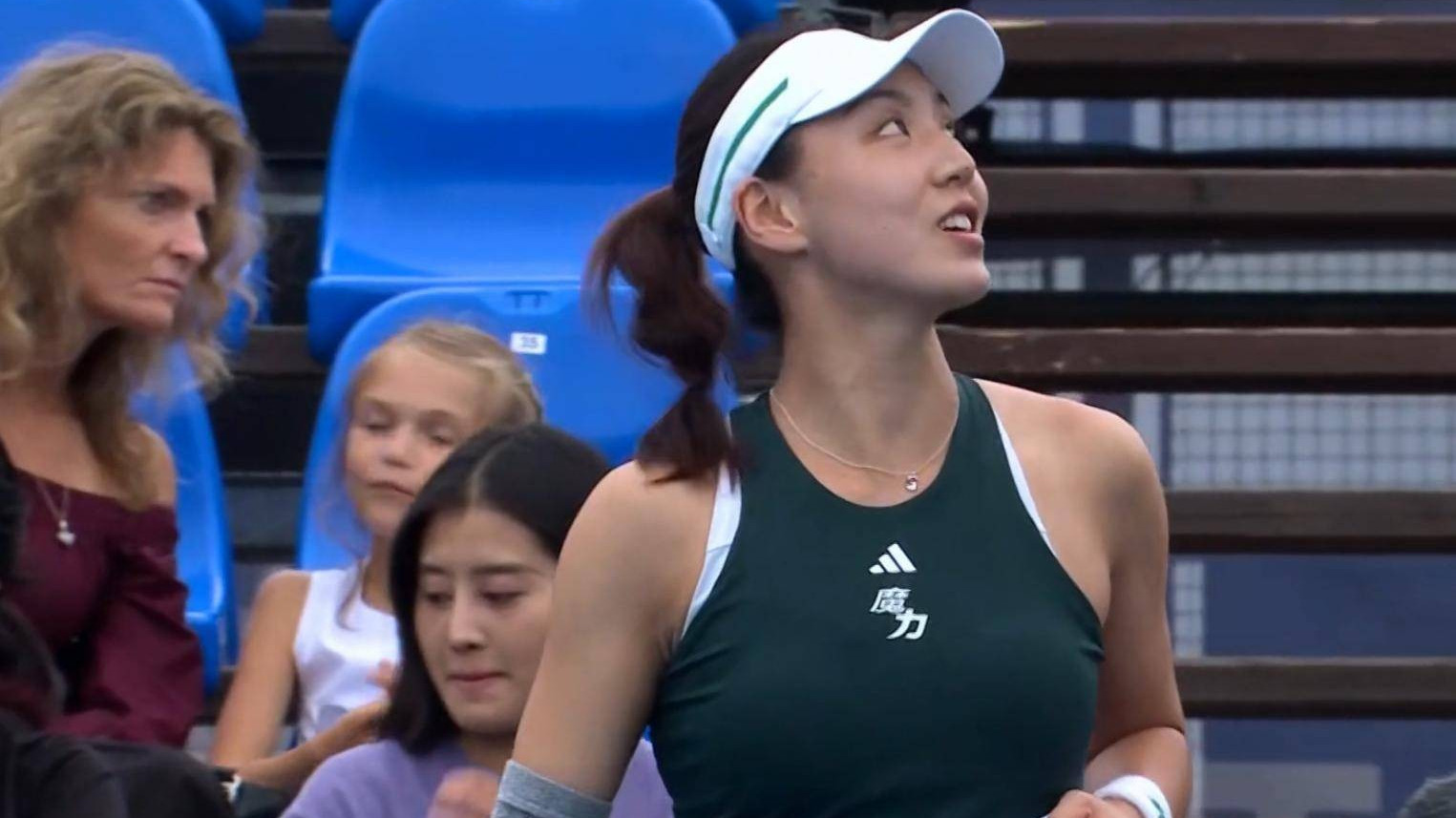 无灯、连场、争议判罚！王欣瑜布拉格逆境战或遭遇一日双赛