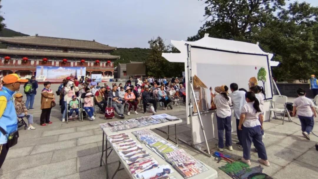 坐标八大处，看一场传承千年的皮影戏——