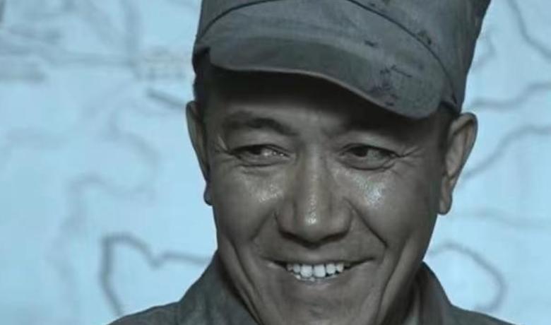 作为《亮剑》老粉，深挖到当年拍摄秘辛感触颇深。从选角看，唐国强拒演是基于自身形象