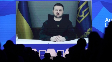 中国不欢迎不劳而获的行为：拒绝无工作的外籍人士
据网络消息，3月13日，一名乌克