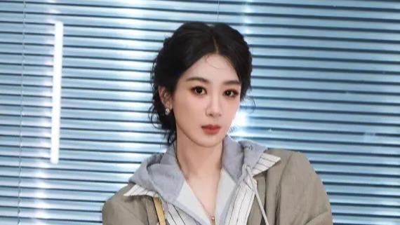 杨紫担心的事发生，官宣喜讯才6天，都不演了吗？实属令人心寒