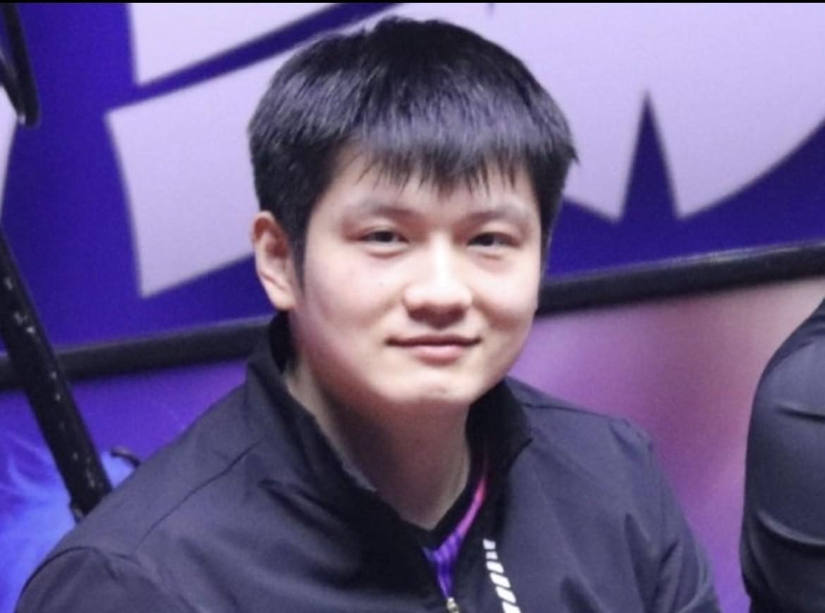 主持人问樊振东：以后还会代表国家队打比赛吗？
其实了解樊振东的人都知道他是责任感
