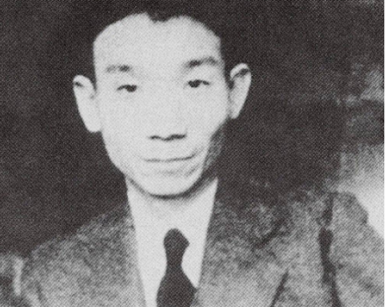 1919年，20多岁的郁达夫直接跑到了青楼寻欢，但他向老妈妈提出一个奇葩要求：找