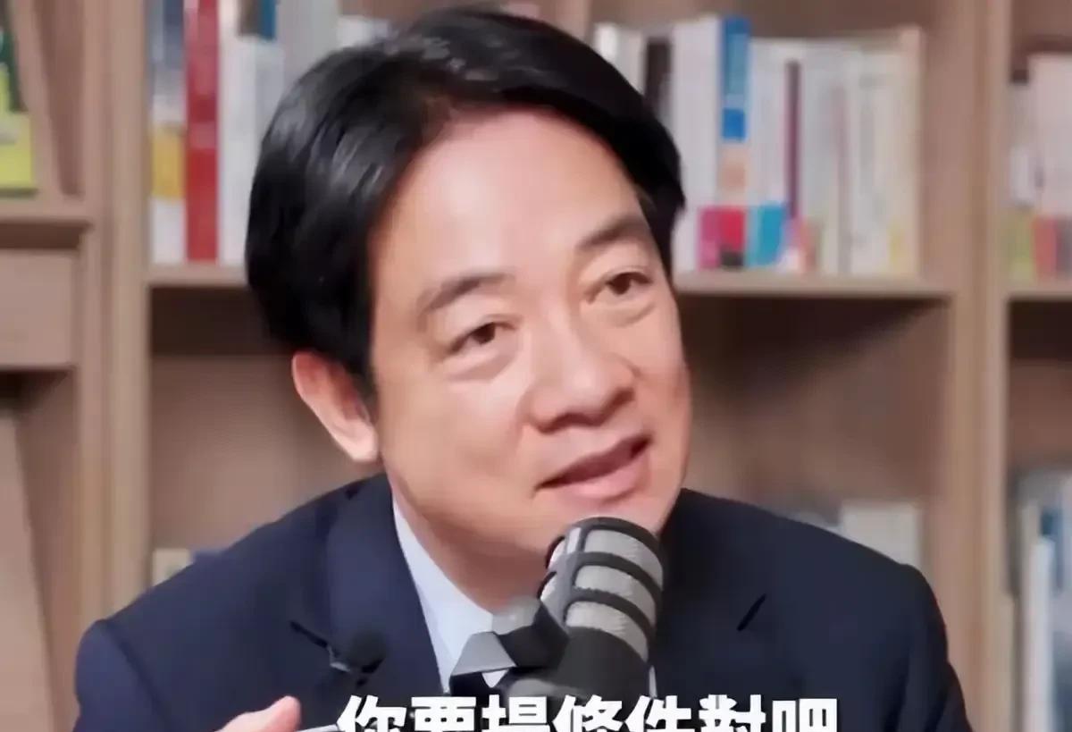 上台一周年，赖清德在接受采访时罕见提及统一，还将大陆和台岛比作两个公司，大陆这个
