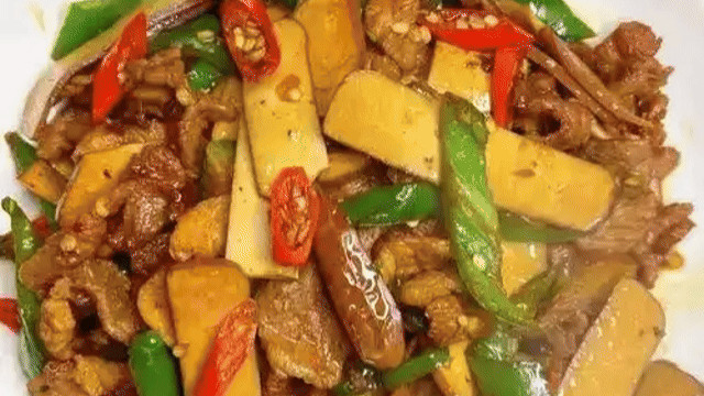 适合中老年人在立冬后食用的菜肴