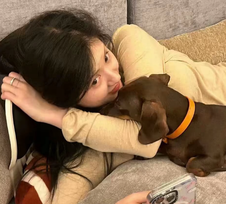 赵露思真的太可爱了，这都可以当壁纸用