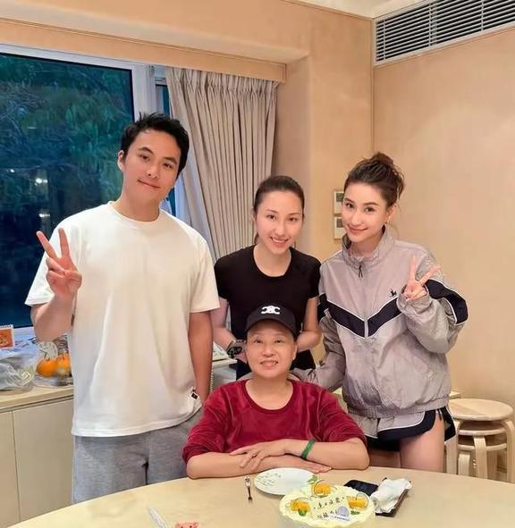 何超莲34岁生辰，三房齐聚，豪宅景美陈婉珍风采依旧 ​​​