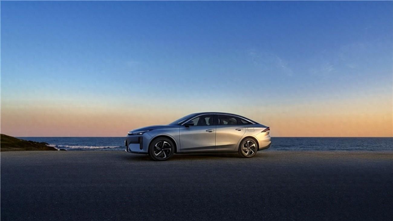 年底买车非他莫属！银河 L6 EM-i 成无可争议的 “卷王” 车型