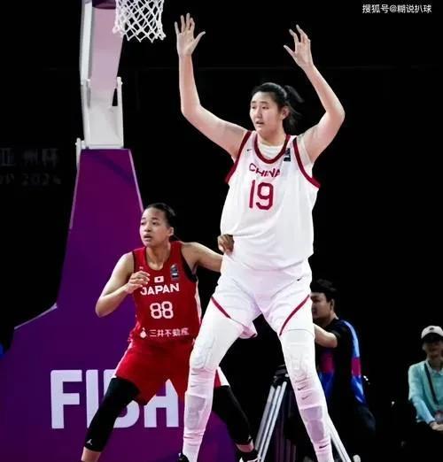 中国女篮以101比66大胜韩国，获得2025年女篮亚洲杯季军。
这场比赛是中国女