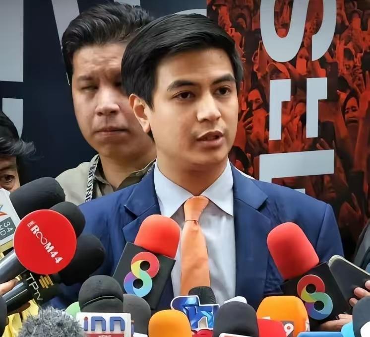 阿努廷高票当选，造王的人民党送了一份特殊的祝福！
全篇声明没有一句祝福，全部是阿