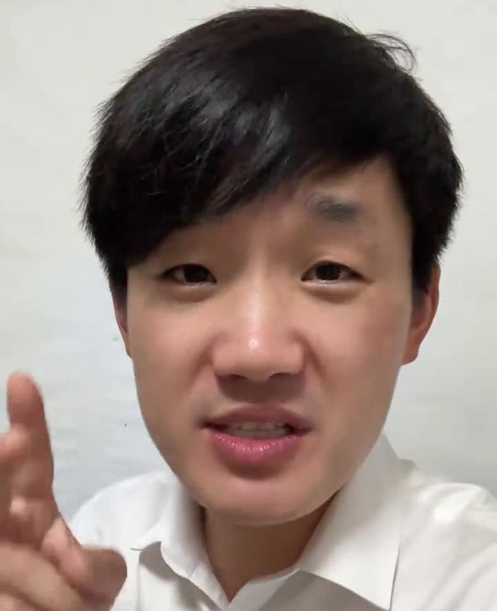 我刚刚看到一个特别震惊的消息，小米YU7，3分钟突破了20万台，你敢信吗？此时此