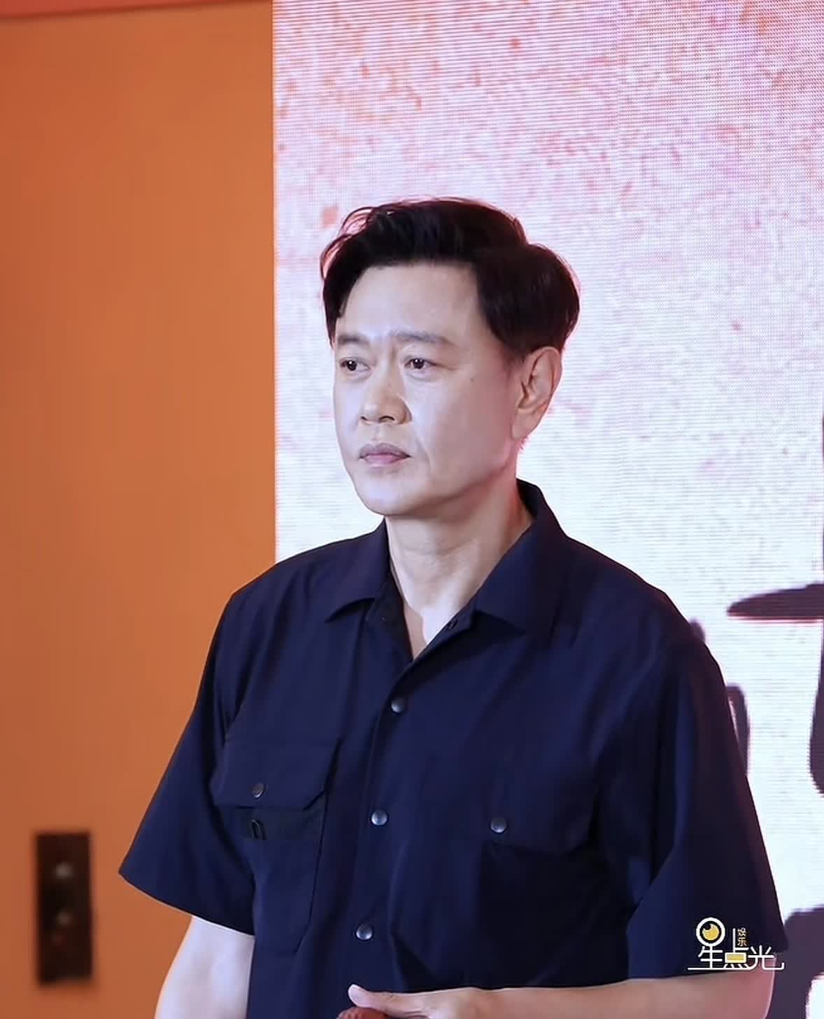 太像了，这冯嘉怡和任嘉伦太像了！
近日，实力派演员冯嘉怡出席电视剧《长安的荔枝