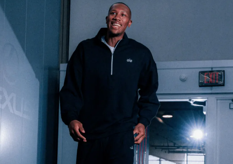 NBA常规赛，快船129-102战胜太阳。
赛后，快船主帅泰伦-卢表示：“我认为