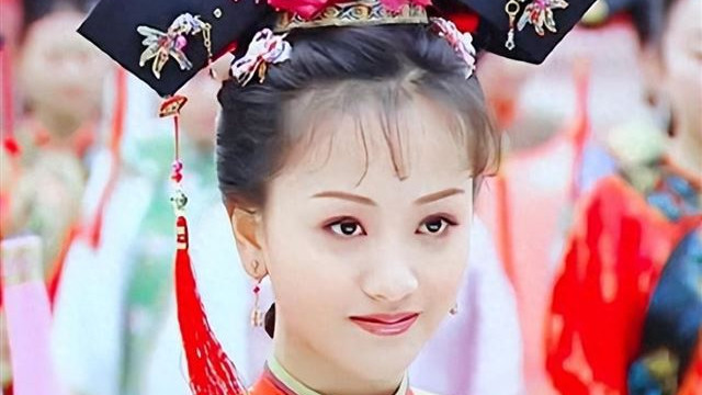 出道27年演了63部作品，于正怎么都捧不红的杨蓉，竟靠衣品翻身！