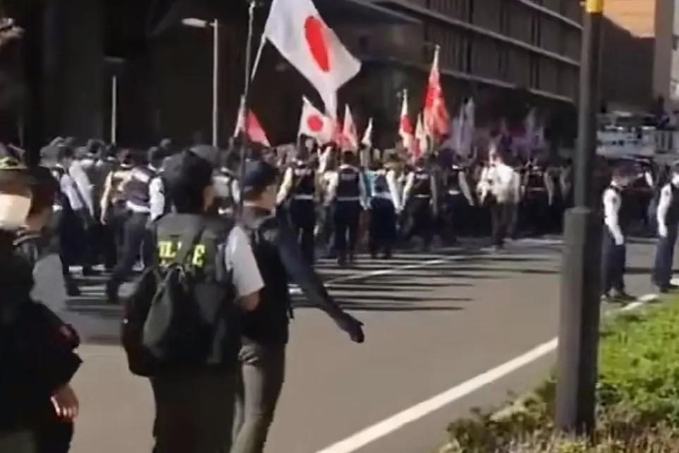 日本人咋对中国人那么好？











---











你