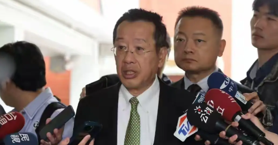 “台独”兵力匮乏，竟欲招募大陆人加入“国军”

近日有消息称，10日台湾当局所谓