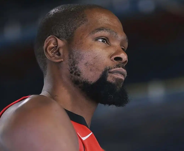 杜兰特极度需要空间
有他的太阳不进附加赛，没他的火箭西部第二，现在有他的火箭直奔