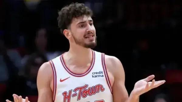 别幻想了！申京是永远达不到约基奇高度的