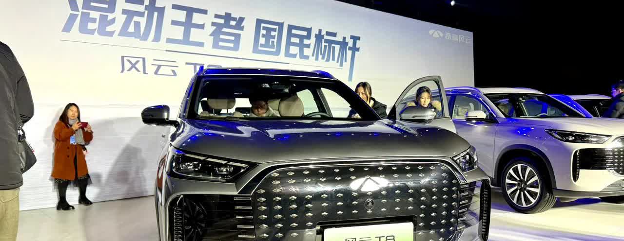 听我一句劝，10万级SUV就这么选[灵光一闪]

1、要燃油：选长安CS75