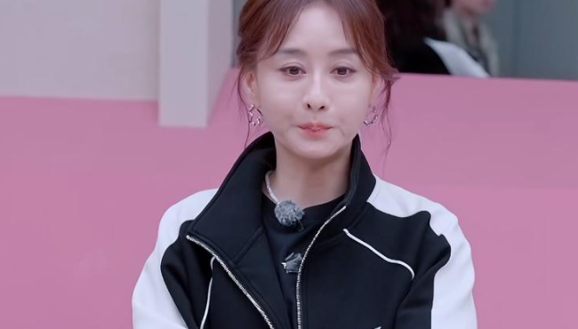 《奔跑吧9》热播：5人打酱油，3人最卖力，新常驻成最大败笔
