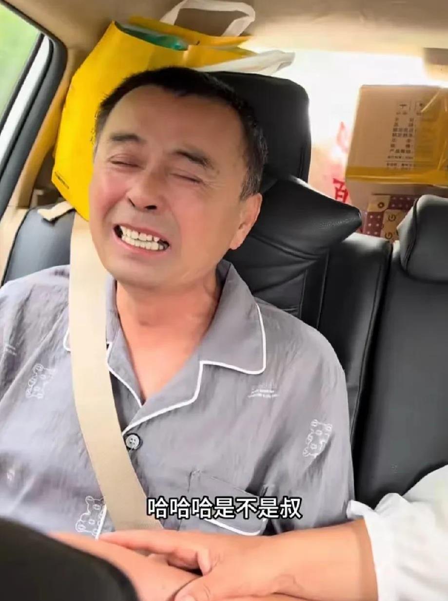 大敏老爸哭得这么伤心，这是咋啦？想回朝阳见老爹，因为弟弟直接把老爸又拉医院来了，