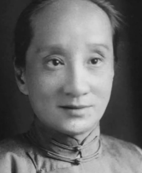 鲁迅与朱安：一场错位的婚姻，两个时代的碰撞！