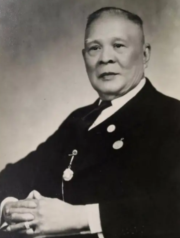 1949年，81岁高龄的美洲华侨领袖司徒美堂，在说到新中国的国号，是否要用“中华
