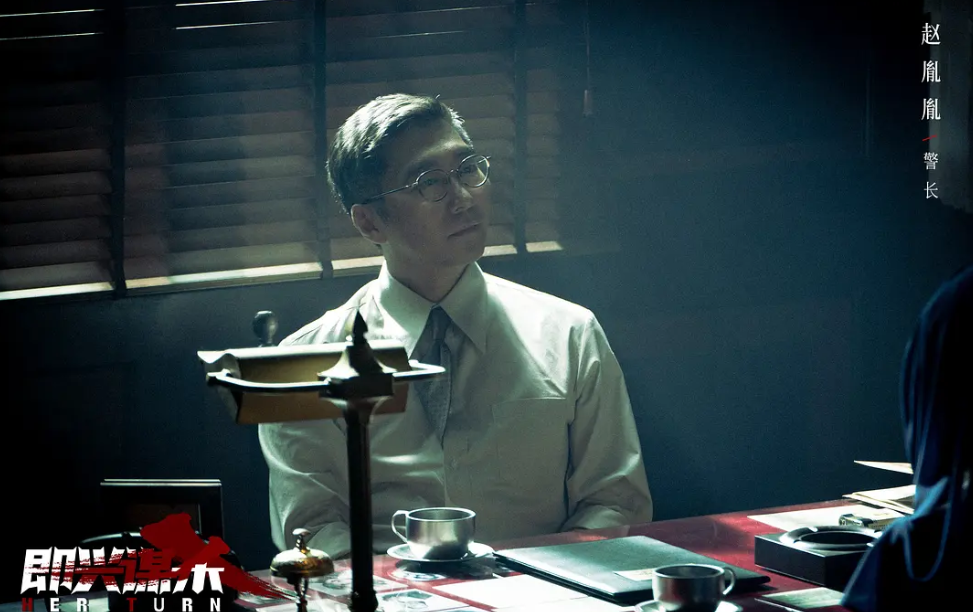    《即兴谋杀》非常好的一部电影啊，可以说开创了中国电影乃至世界电影的先河，能