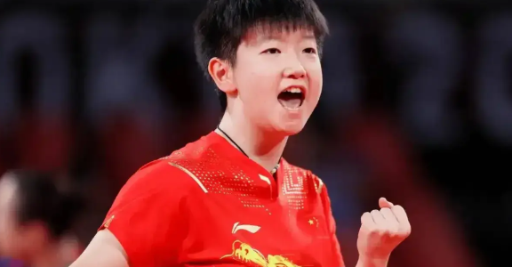 有人说，孙颖莎输掉了美国大满贯，又输掉了横滨冠军赛，以后会输得更多。
但实际上输