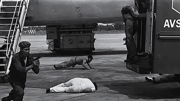 杜特尔特栽了！女儿借机上位，小马科斯坐山观虎斗