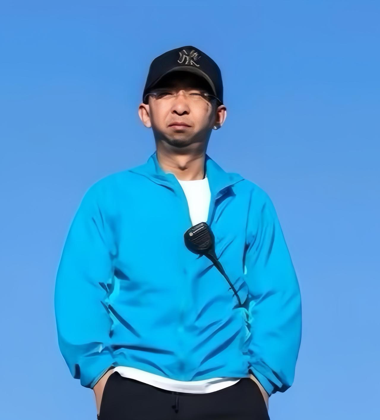 巨兴茂
听我一句劝，你就别演戏了
不是说你长得丑，也不是说你演技不好，而是，比起