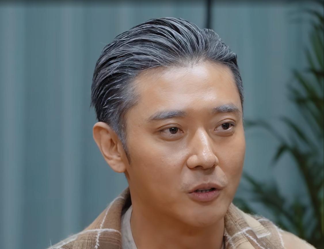 张丹峰硬拖妻子洪欣下水，妄图洗白自己，郝蕾毫不客气地戳破了他的“小心思”！
在5