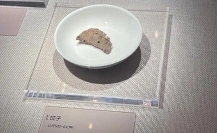 中国龙头企业正面回应！自以为是申请了14道褶的专利后，韩国必品阁饺子卷土重来，毕