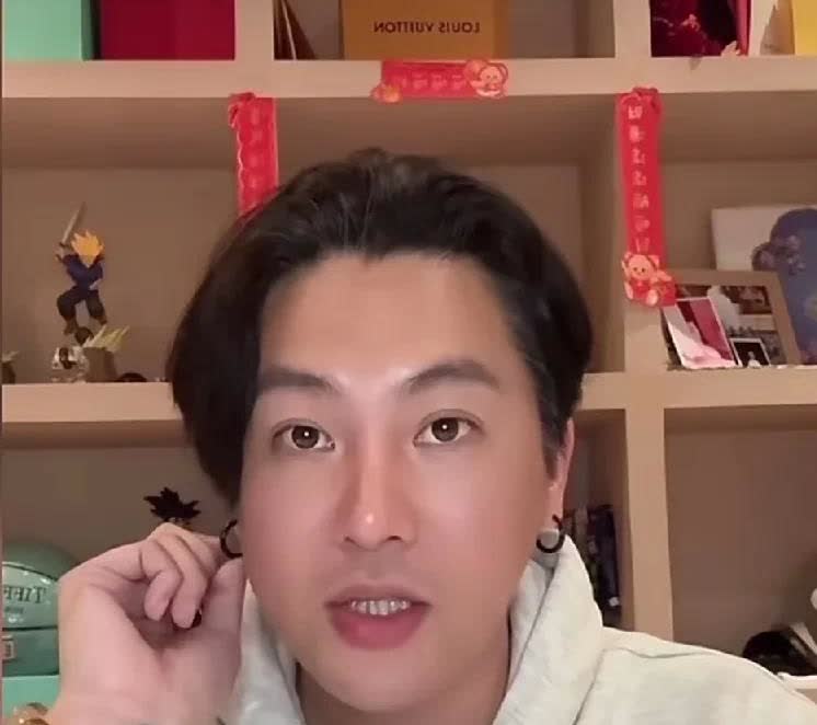 吴宗宪准备撕破脸了，
近日公开对媒体说:
某人不要焦急，
我女儿不会取代你