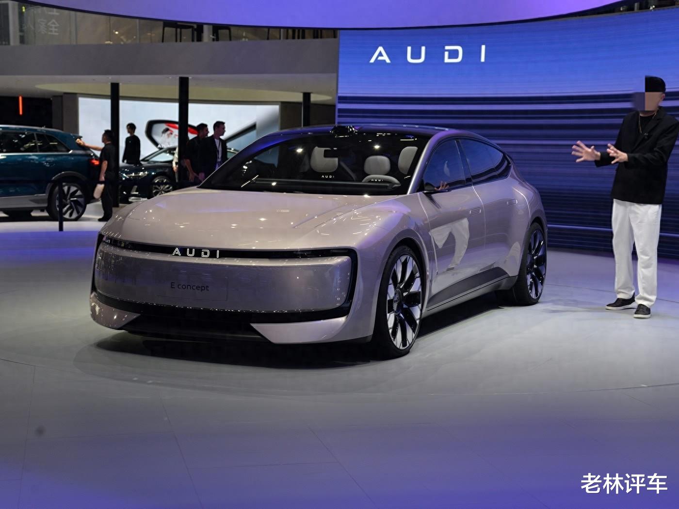 奥迪破釜沉舟！配quattro四驱+空气悬架+3秒级破百，才